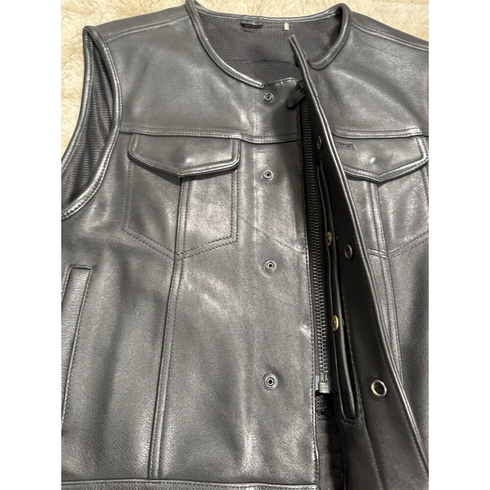 First Mfg Co Sharp Shooter Men's Motorcycle Leather Vest - Classic Black XL - Picture 7 of 16